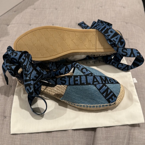 Gorgeous Stella mccartney tie up denim espadrilles. - Picture 4 of 5